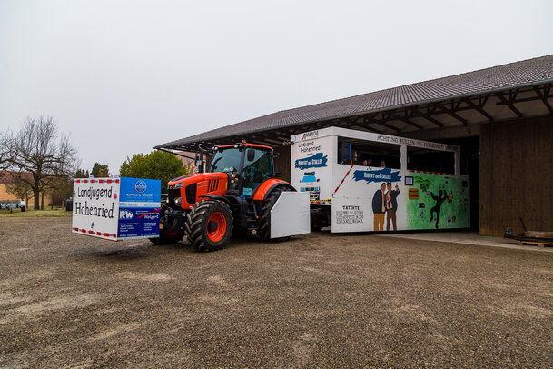 Thumbnail: JA 15705 Faschingswagen Landjugnend 01_03_2025.jpg